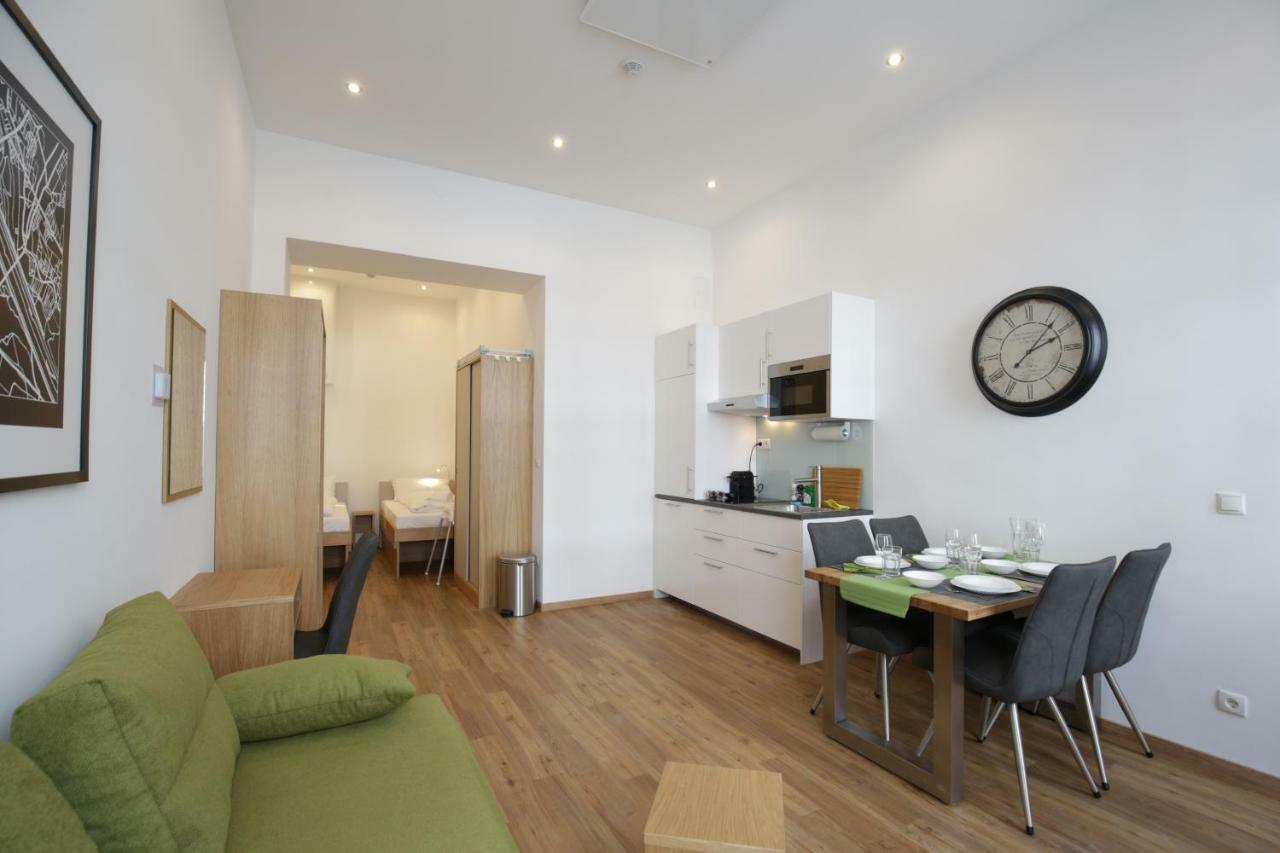 Vienna Gold Apartments - Contactless Check In Ngoại thất bức ảnh
