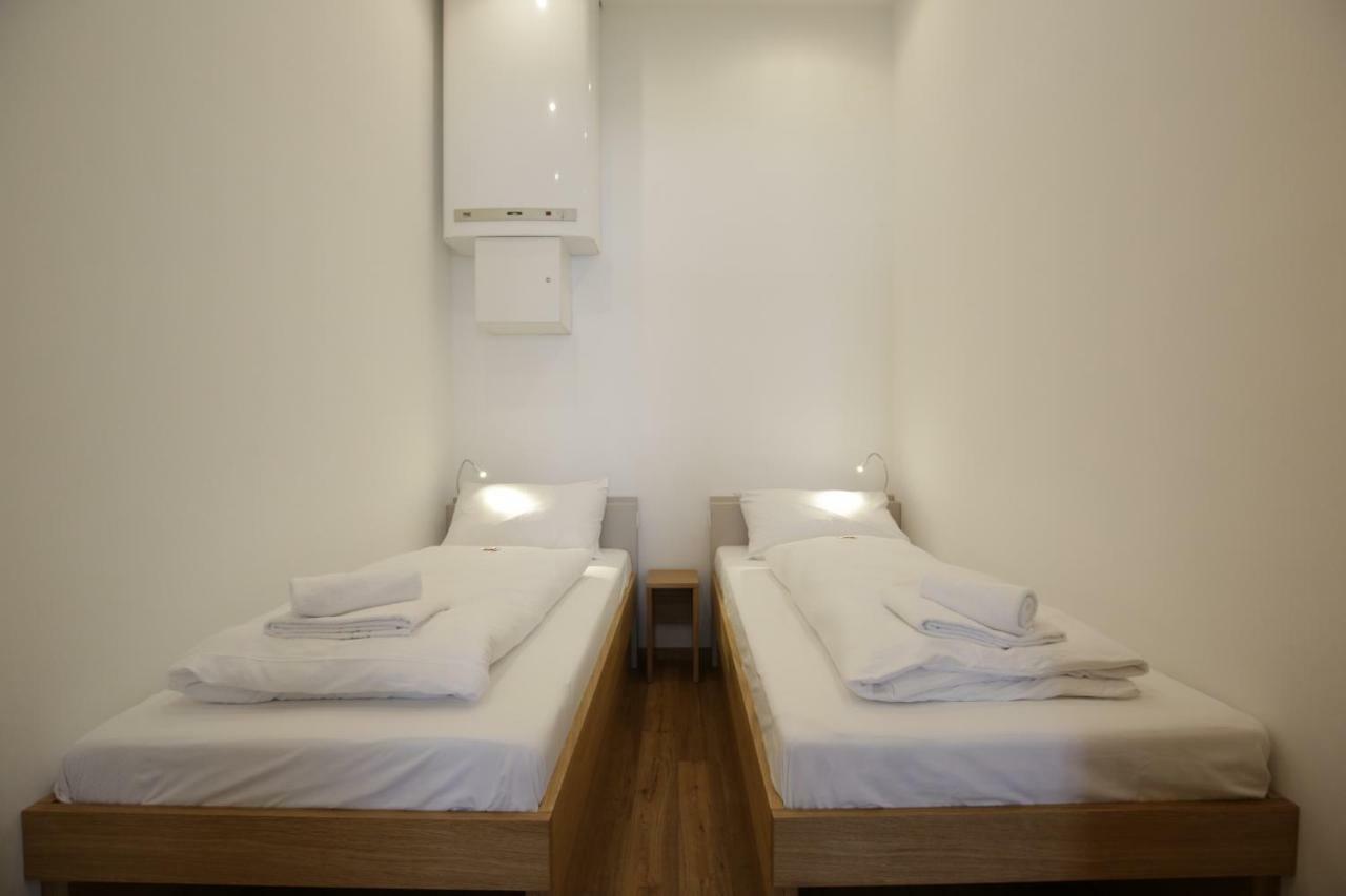 Vienna Gold Apartments - Contactless Check In Ngoại thất bức ảnh