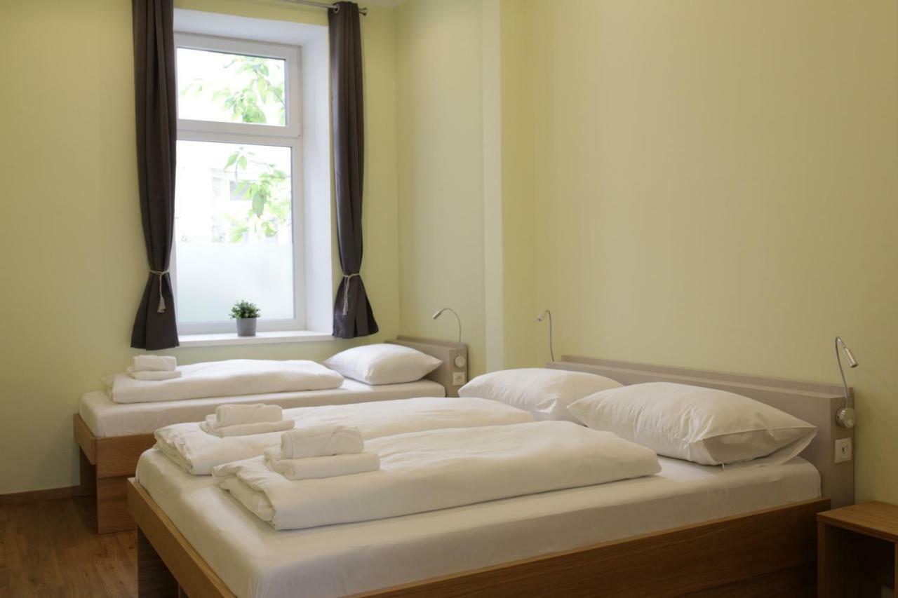 Vienna Gold Apartments - Contactless Check In Ngoại thất bức ảnh